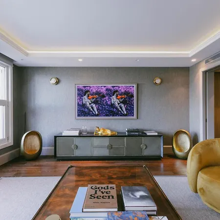 Eva Bosphora Waterfront Living *