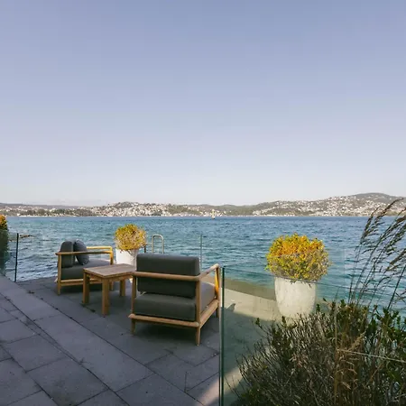 Villa Eva Bosphora Waterfront Living Istambul