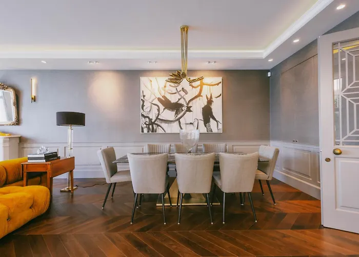 Eva Bosphora Waterfront Living *