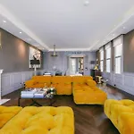 Eva Bosphora Waterfront Living Villa